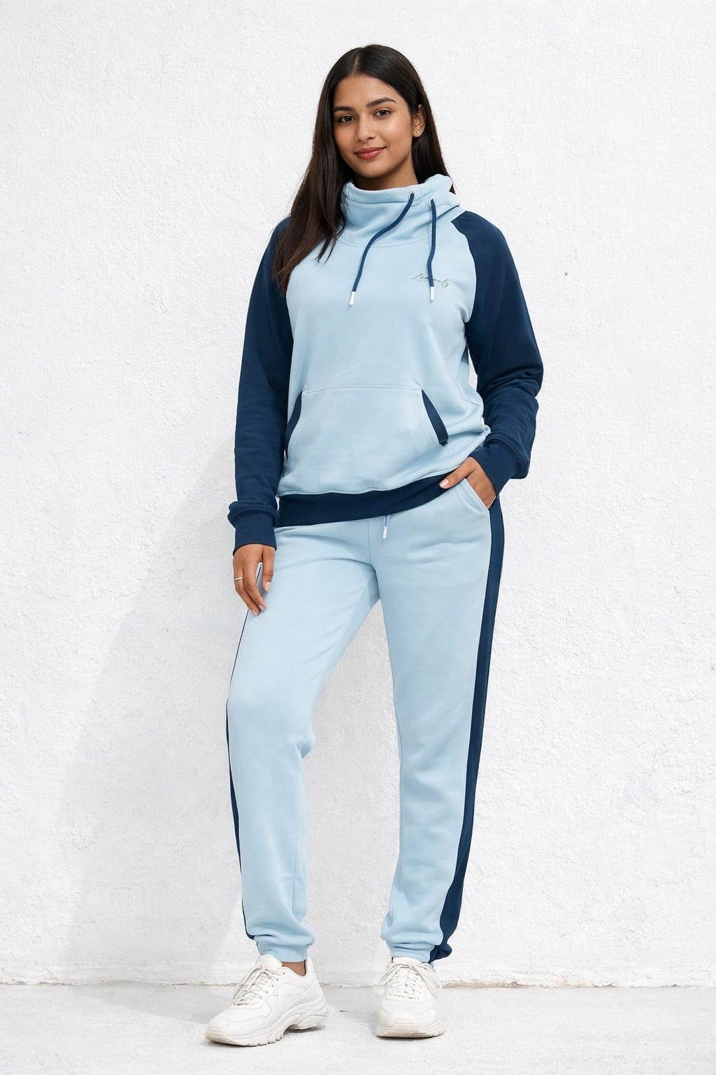 TRACKSUIT